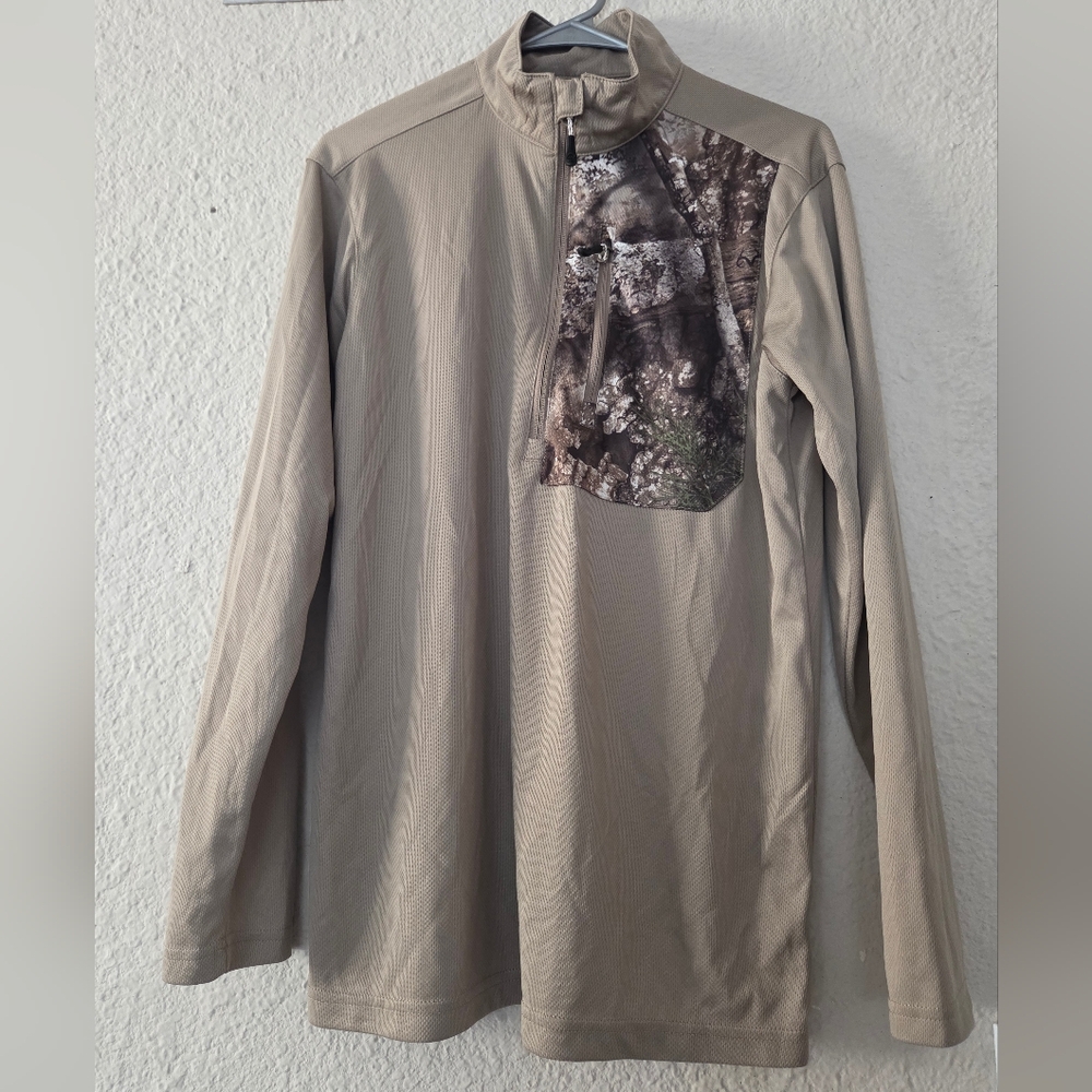 Magellan Outdoors Classic Fit Tan Pullover